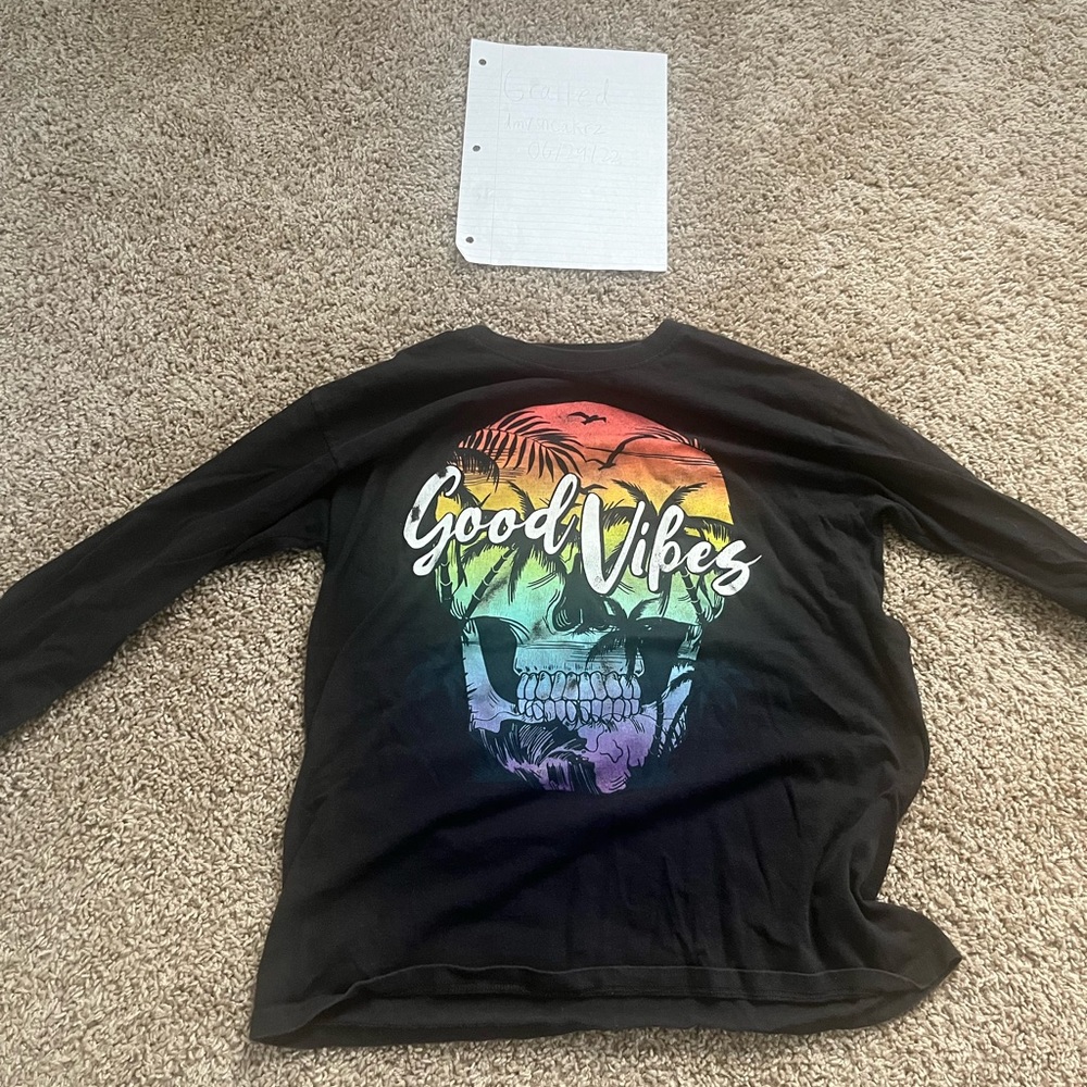 Long sleeve shirt